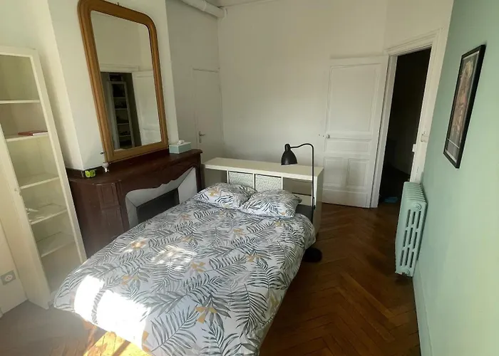 Chambre Comtesse - Climatisee - Proximite Metro